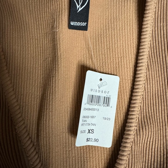 Windsor Tan Ribbed Crop Tank Top - Picture 6 of 7